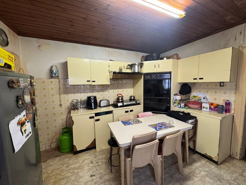 2 Bedroom Property for Sale in Observatory Western Cape